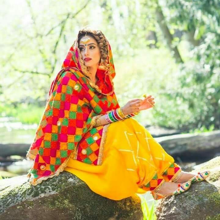 punjabi suit with fulkari dupatta