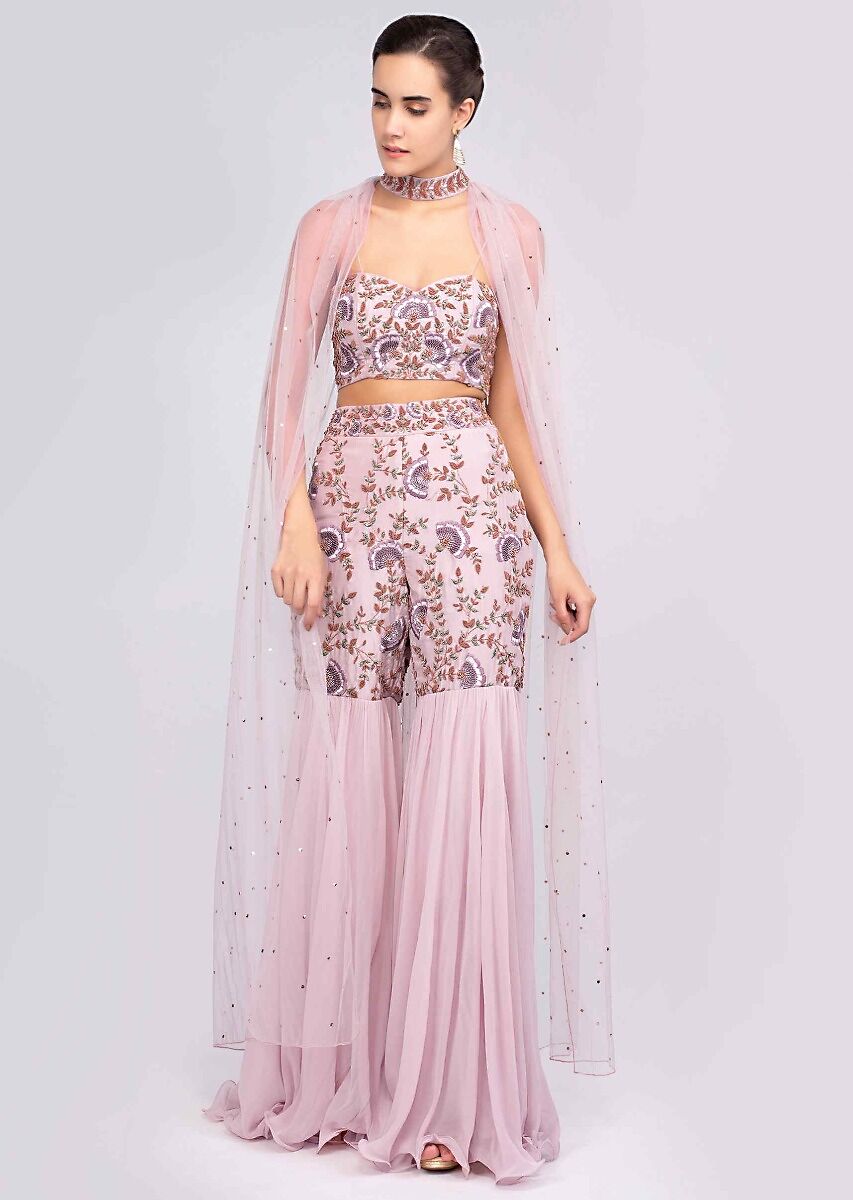 7 stunning outfit ideas for the wedding functions