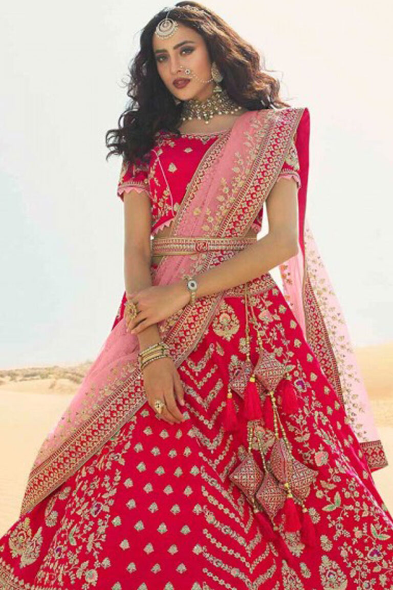 5 AMAZING WAYS TO DRAPE YOUR LEHENGA DUPATTA Andaaz Fashion Blog   Untitled 1 2 768x1152 