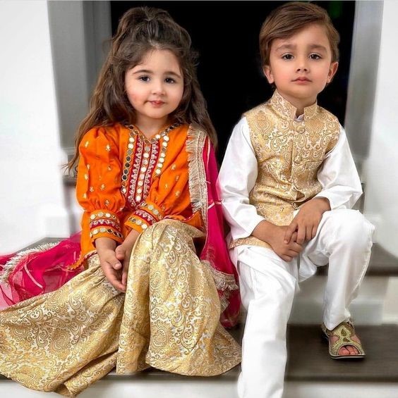 Dressing Up Your Little Fashionista For Weddings! – Shopzters