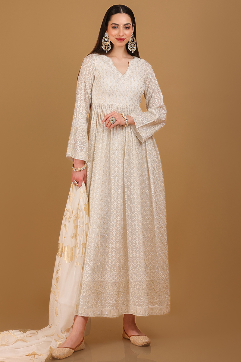 Stunning White Eid Dress: Top Trends and Styling Tips for 2025 - Andaaz  Fashion Blog
