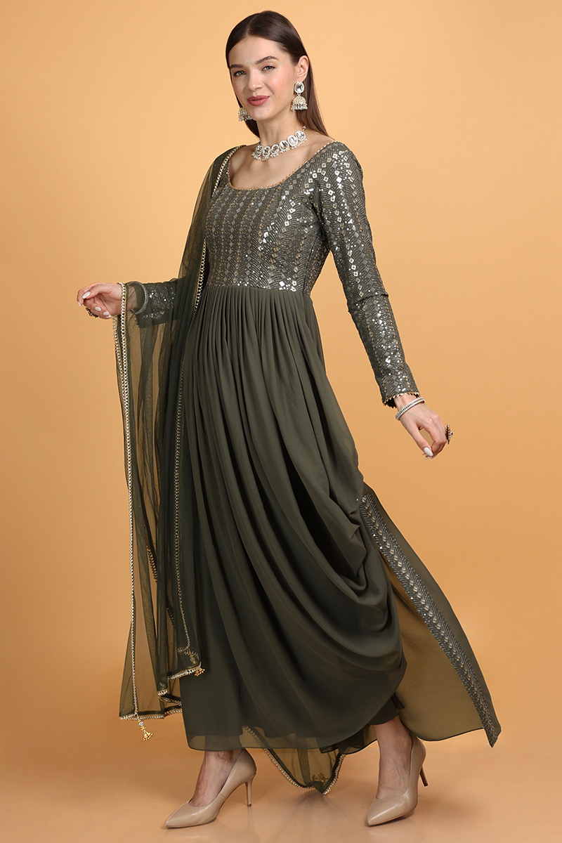 Step Up Your Style Game with These Stunning Eid Gowns - Andaaz Fashion Blog